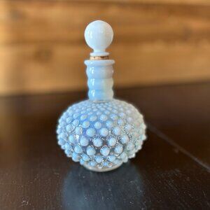 Vintage Fenton White Glass Opalescent Moonstone Hobnail Perfume Bottle & Stopper